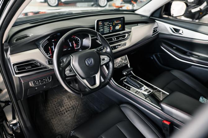 Changan CS75 I Рестайлинг с пробегом 2021 года, цена 1 800 000 рублей, 52000 км, внедорожник, Автокод Объявления