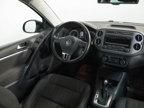 Volkswagen Tiguan I Рестайлинг с пробегом 2012 года, цена 1 099 000 рублей, 206678 км, внедорожник, Автокод Объявления
