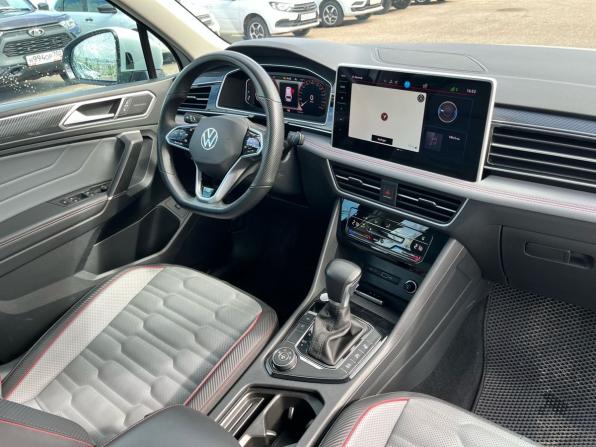 Volkswagen Tiguan II Рестайлинг с пробегом 2023 года, цена 4 150 000 рублей, 71223 км, внедорожник, Автокод Объявления