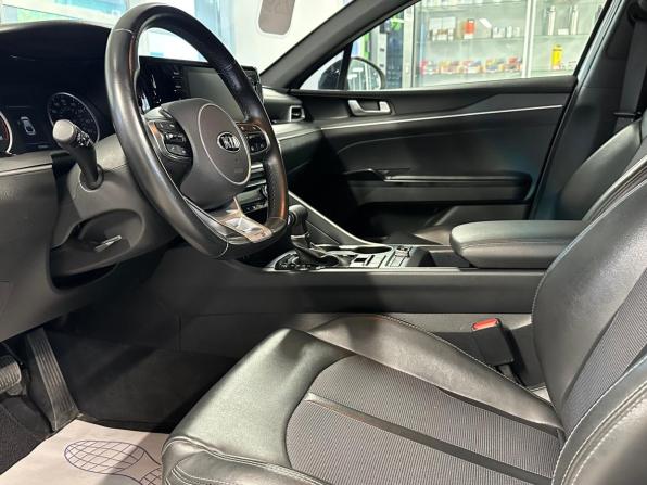 Kia K5 III с пробегом 2021 года, цена 2 399 800 рублей, 57598 км, седан, Автокод Объявления