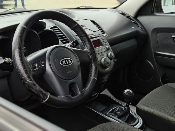 Kia Soul I с пробегом 2009 года, цена 590 000 рублей, 232600 км, хэтчбек, Автокод Объявления