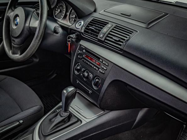BMW 1 серии I (E81/E82/E87/E88) Рестайлинг с пробегом 2010 года, цена 799 000 рублей, 146885 км, хэтчбек, Автокод Объявления