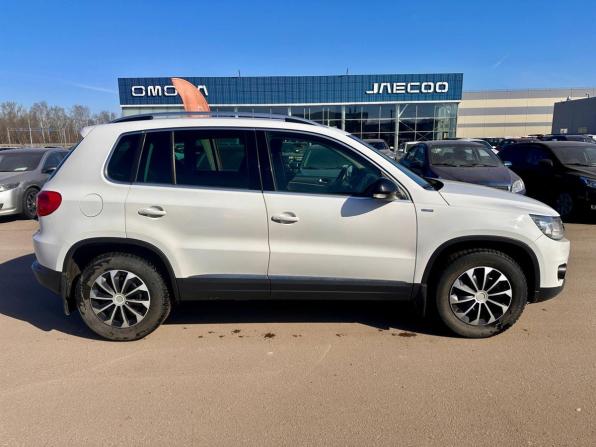 Volkswagen Tiguan I Рестайлинг с пробегом 2013 года, цена 1 316 000 рублей, 176422 км, внедорожник, Автокод Объявления