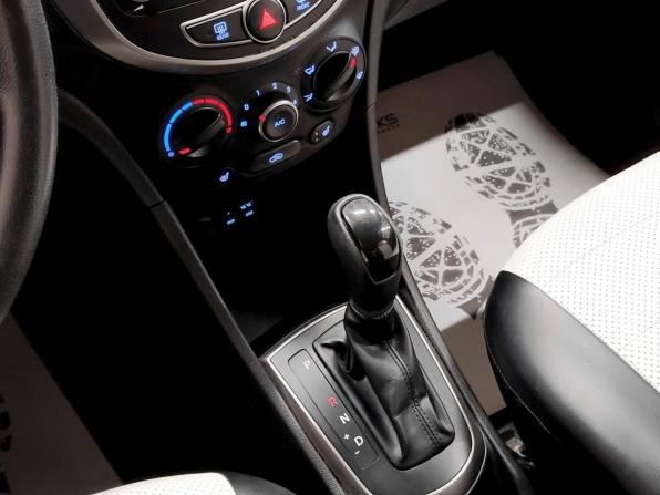 Hyundai Solaris I Рестайлинг с пробегом 2014 года, цена 960 000 рублей, 110101 км, седан, Автокод Объявления