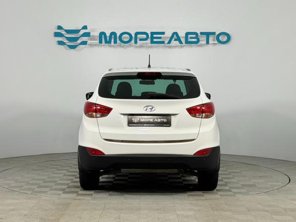 Hyundai ix35 I Рестайлинг с пробегом 2015 года, цена 1 500 000 рублей, 163436 км, внедорожник, Автокод Объявления