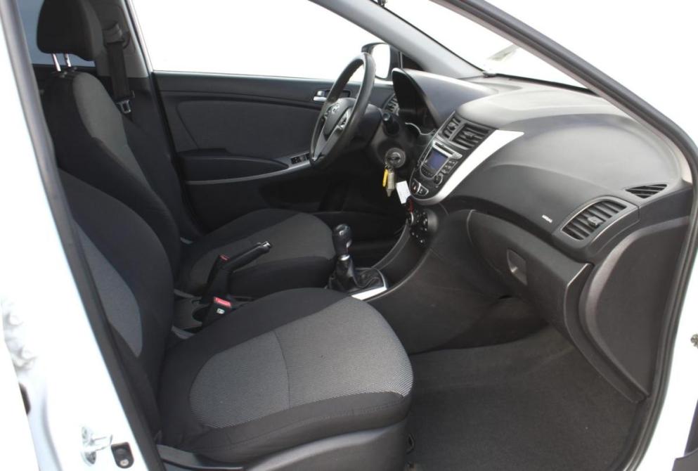 Hyundai Solaris I Нижний Новгород  - изображение 12