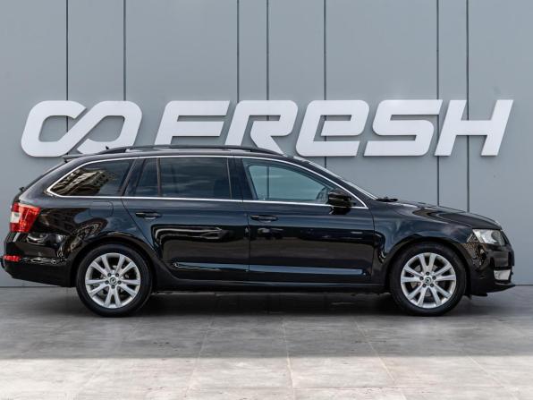 Skoda Octavia III (A7) с пробегом 2016 года, цена 1 350 000 рублей, 298372 км, универсал, Автокод Объявления