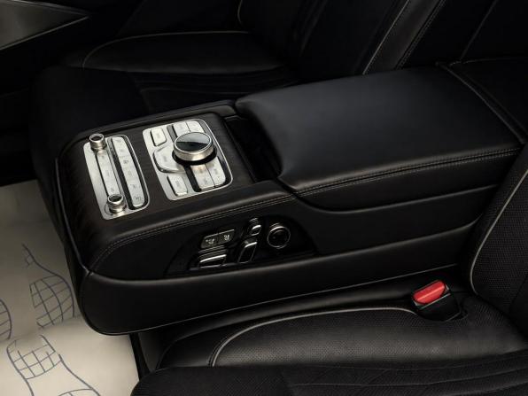 Kia K900 II с пробегом 2021 года, цена 3 647 000 рублей, 76423 км, седан, Автокод Объявления