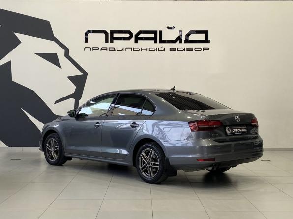 Volkswagen Jetta VI Рестайлинг с пробегом 2016 года, цена 999 900 рублей, 365250 км, седан, Автокод Объявления