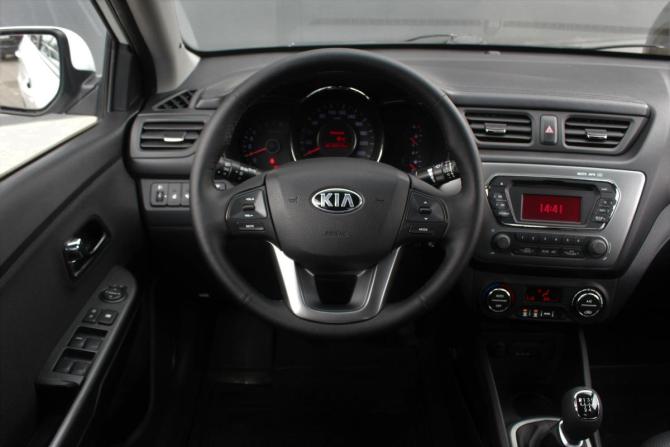 Kia Rio III с пробегом 2013 года, цена 740 000 рублей, 256318 км, седан, Автокод Объявления