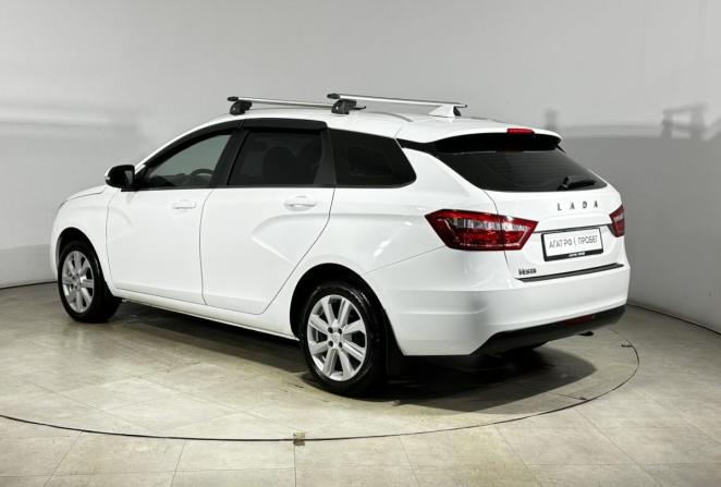 Lada (ВАЗ) Vesta I с пробегом 2021 года, цена 1 130 000 рублей, 135567 км, универсал, Автокод Объявления