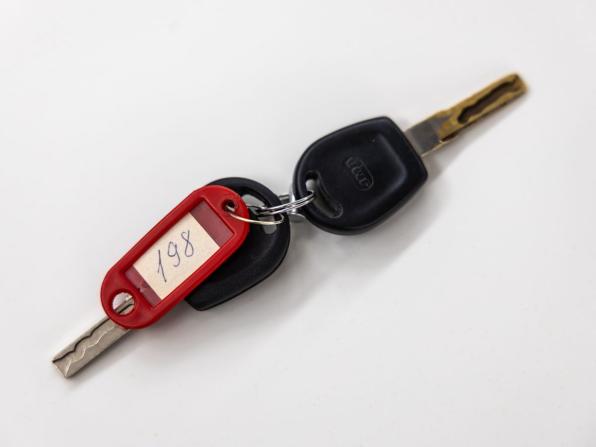 Volkswagen Passat B5 с пробегом 1998 года, цена 283 000 рублей, 304742 км, универсал, Автокод Объявления