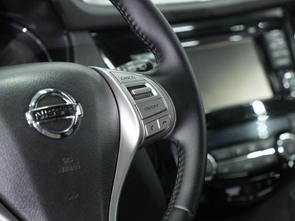 Nissan Qashqai II с пробегом 2017 года, цена 1 970 000 рублей, 138600 км, внедорожник, Автокод Объявления