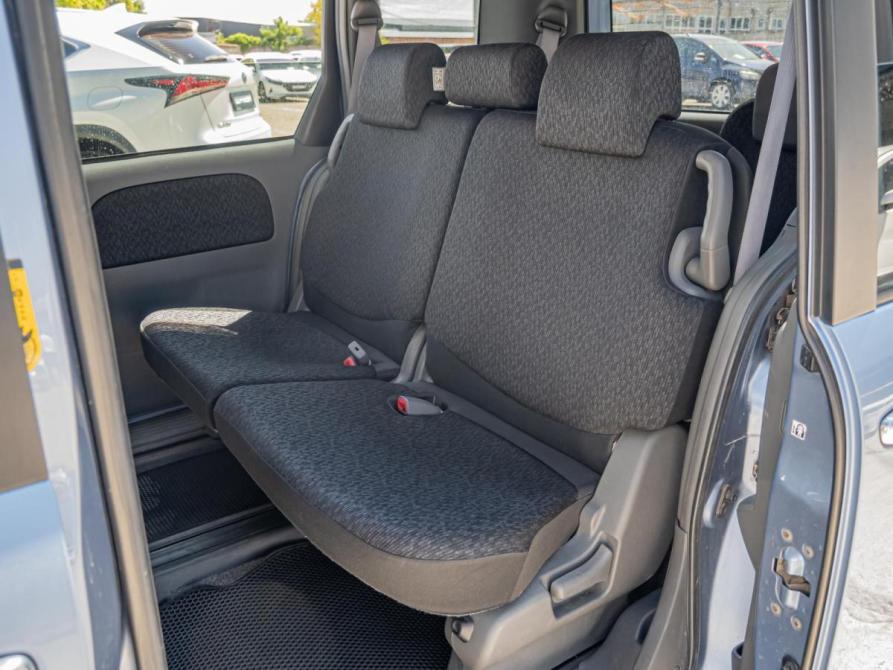 Toyota Sienta I Рестайлинг 2 Краснодар  - изображение 7
