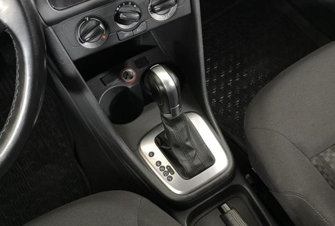 Volkswagen Polo V Рестайлинг с пробегом 2017 года, цена 1 299 000 рублей, 99536 км, седан, Автокод Объявления