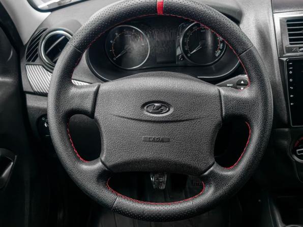 Lada (ВАЗ) Granta I Рестайлинг с пробегом 2022 года, цена 919 900 рублей, 49500 км, седан, Автокод Объявления