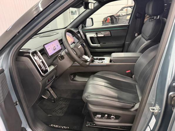 Jaecoo J7 I с пробегом 2024 года, цена 2 457 000 рублей, 15300 км, внедорожник, Автокод Объявления