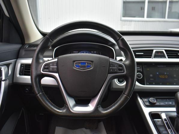 Geely Atlas I с пробегом 2018 года, цена 1 499 000 рублей, 112673 км, внедорожник, Автокод Объявления