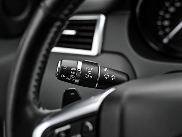 Land Rover Discovery Sport I с пробегом 2016 года, цена 1 869 000 рублей, 220434 км, внедорожник, Автокод Объявления