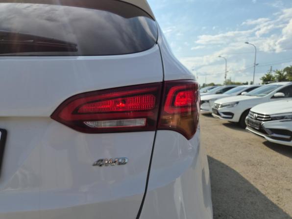 Hyundai Santa Fe III Рестайлинг с пробегом 2016 года, цена 2 255 000 рублей, 123557 км, внедорожник, Автокод Объявления