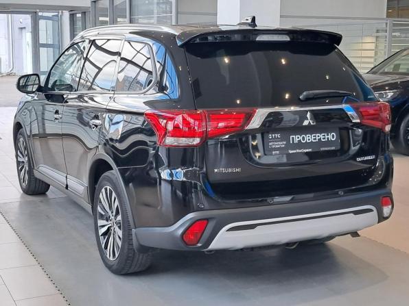Mitsubishi Outlander III Рестайлинг 3 с пробегом 2019 года, цена 2 435 000 рублей, 99494 км, внедорожник, Автокод Объявления