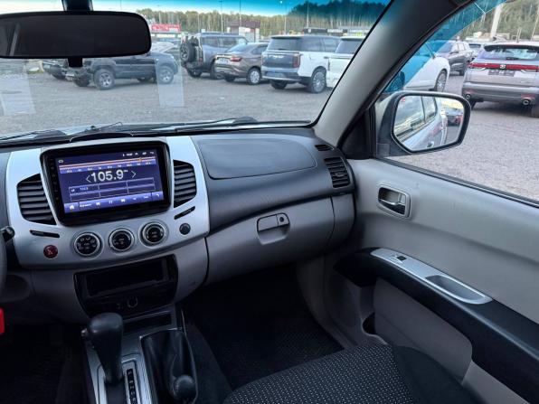 Mitsubishi L200 IV с пробегом 2011 года, цена 1 050 000 рублей, 315000 км, offers.body_type.unknown, Автокод Объявления