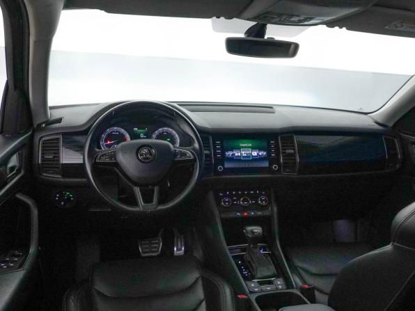 Skoda Kodiaq I с пробегом 2018 года, цена 1 999 077 рублей, 206404 км, внедорожник, Автокод Объявления