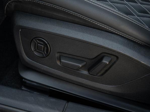 Audi A3 IV (8Y) Рестайлинг с пробегом 2025 года, цена 3 820 000 рублей, 65 км, хэтчбек, Автокод Объявления