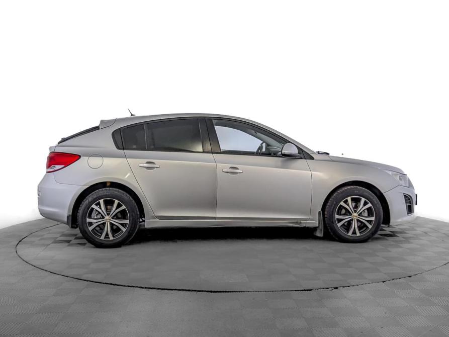 Chevrolet Cruze I Рестайлинг Москва  - изображение 4