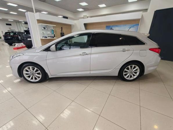 Hyundai i40 I с пробегом 2013 года, цена 920 000 рублей, 228174 км, универсал, Автокод Объявления
