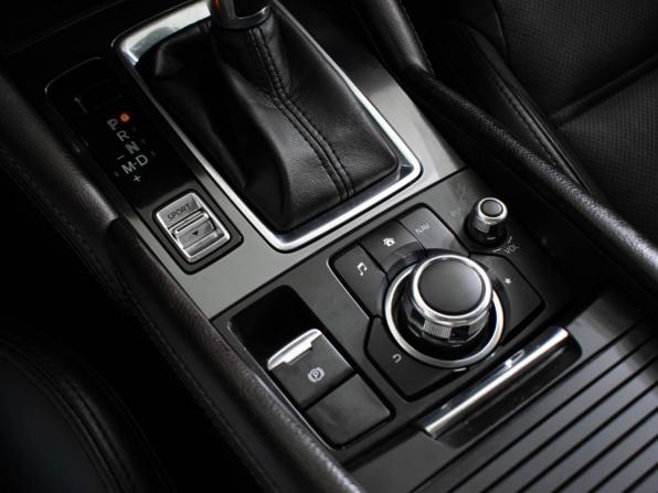 Mazda 6 III (GJ) Рестайлинг с пробегом 2016 года, цена 1 777 000 рублей, 168415 км, седан, Автокод Объявления