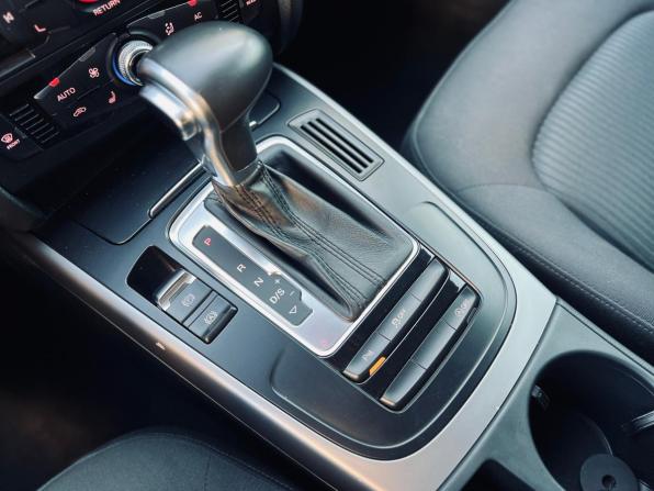 Audi A4 IV (B8) Рестайлинг с пробегом 2013 года, цена 1 290 000 рублей, 129910 км, седан, Автокод Объявления