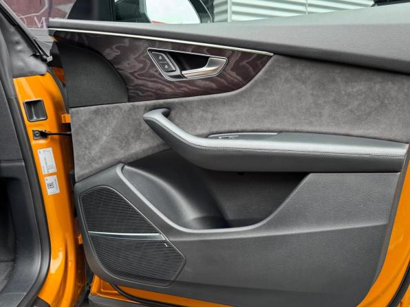 Audi Q8 I (4M) с пробегом 2018 года, цена 4 790 000 рублей, 128516 км, внедорожник, Автокод Объявления