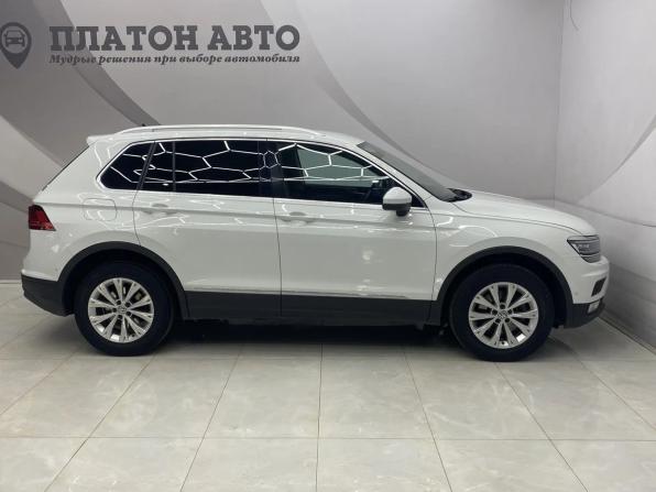 Volkswagen Tiguan II с пробегом 2017 года, цена 2 250 000 рублей, 112454 км, внедорожник, Автокод Объявления