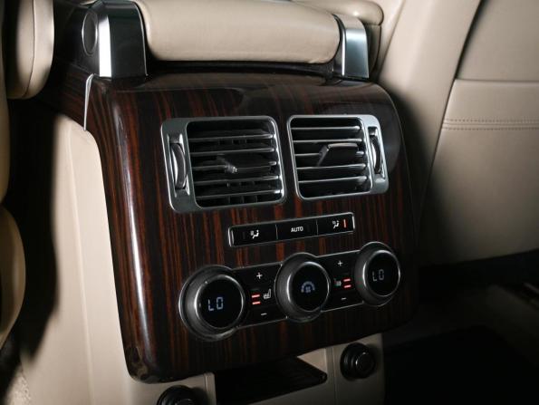 Land Rover Range Rover IV с пробегом 2015 года, цена 3 499 000 рублей, 196994 км, внедорожник, Автокод Объявления
