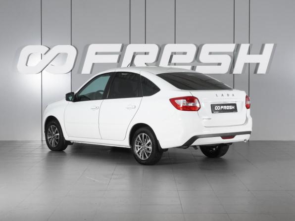 Lada (ВАЗ) Granta I Рестайлинг с пробегом 2023 года, цена 929 000 рублей, 43821 км, лифтбек, Автокод Объявления