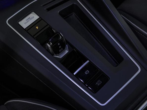 Volkswagen Golf VIII с пробегом 2021 года, цена 2 699 000 рублей, 60200 км, хэтчбек, Автокод Объявления