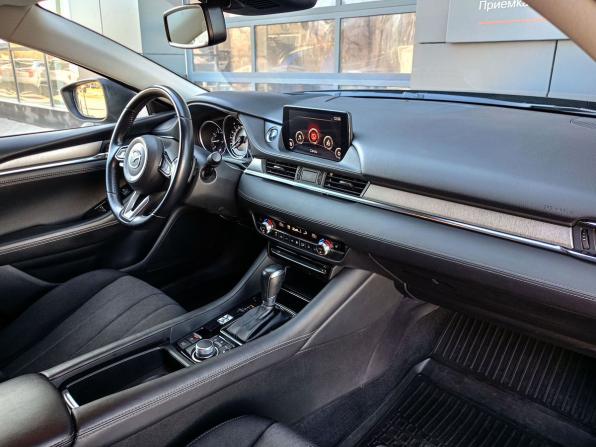 Mazda 6 III (GJ) Рестайлинг 2 с пробегом 2019 года, цена 2 361 000 рублей, 56980 км, седан, Автокод Объявления