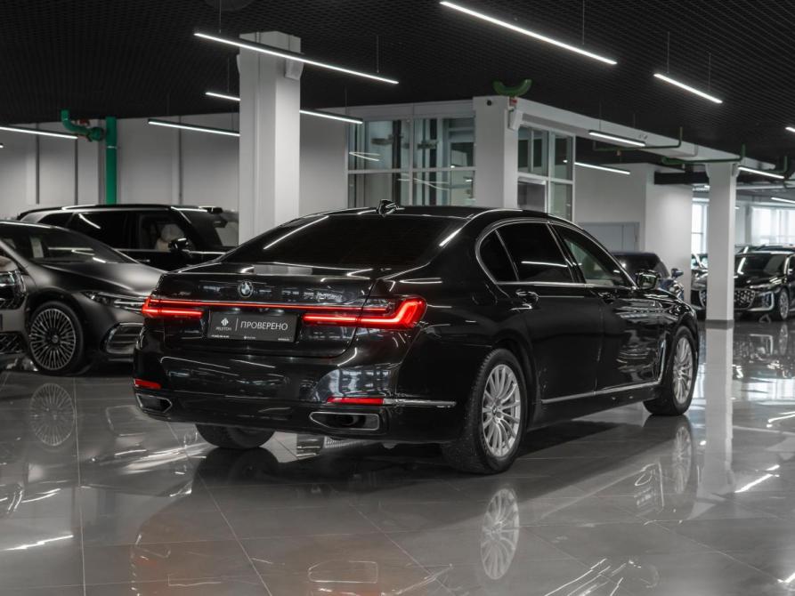 BMW 7 серии VI (G11/G12) Рестайлинг Москва  - изображение 5