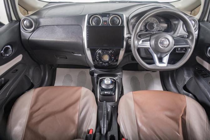 Nissan Note II Рестайлинг с пробегом 2017 года, цена 999 000 рублей, 250000 км, хэтчбек, Автокод Объявления