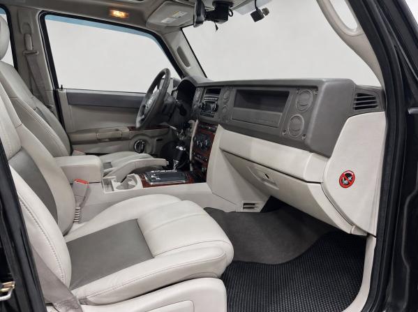 Jeep Commander с пробегом 2007 года, цена 1 100 000 рублей, 278000 км, внедорожник, Автокод Объявления