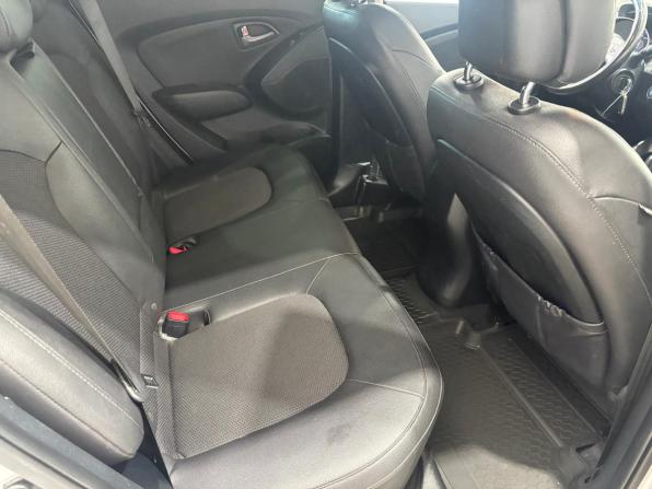 Hyundai ix35 I Рестайлинг с пробегом 2015 года, цена 1 499 000 рублей, 99000 км, внедорожник, Автокод Объявления