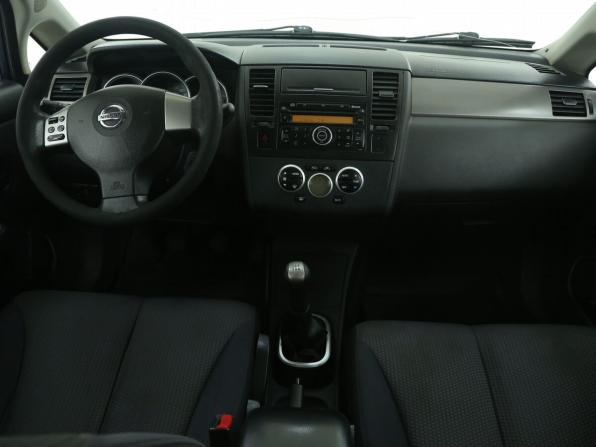 Nissan Tiida I с пробегом 2008 года, цена 403 000 рублей, 319091 км, хэтчбек, Автокод Объявления