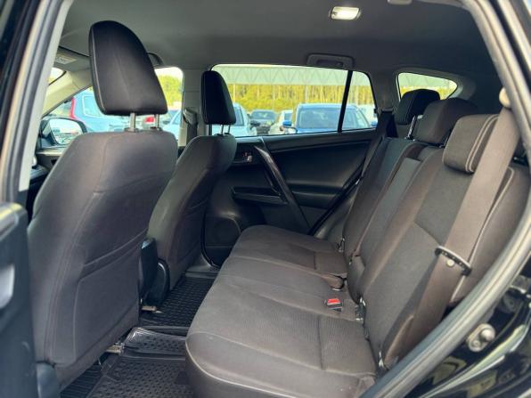 Toyota RAV4 IV (XA40) Рестайлинг с пробегом 2017 года, цена 1 995 000 рублей, 244000 км, внедорожник, Автокод Объявления