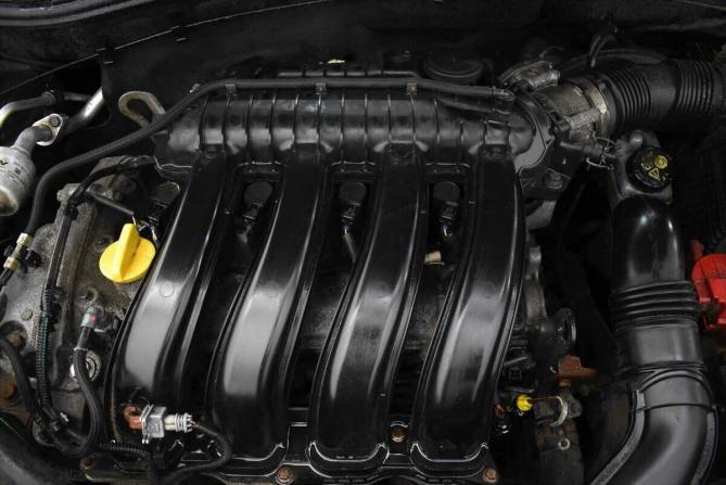 Renault Duster I Рестайлинг с пробегом 2017 года, цена 1 300 000 рублей, 104673 км, внедорожник, Автокод Объявления