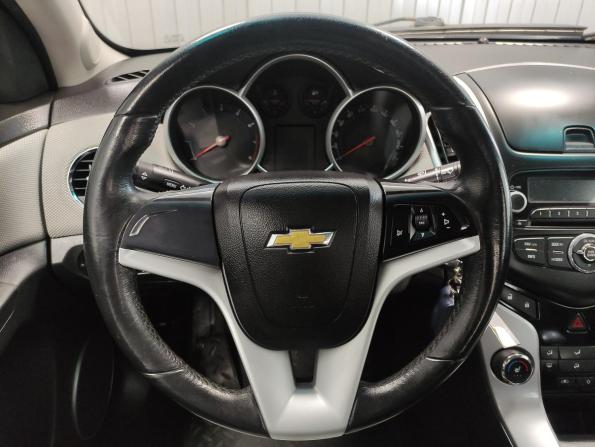 Chevrolet Cruze I Рестайлинг с пробегом 2013 года, цена 850 000 рублей, 73226 км, седан, Автокод Объявления