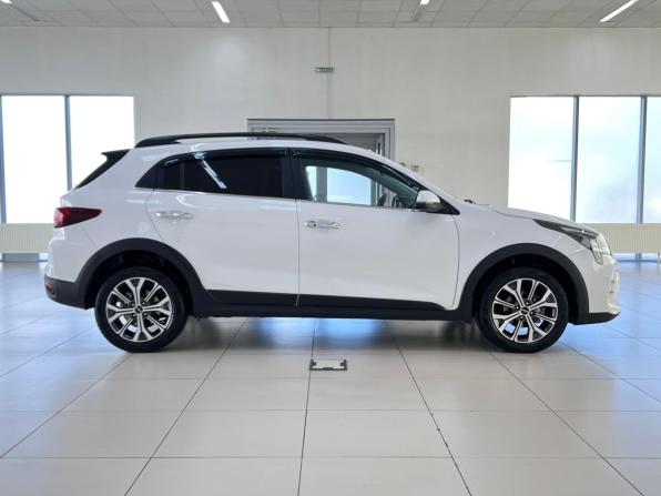 Kia Rio IV Рестайлинг с пробегом 2022 года, цена 1 749 000 рублей, 95439 км, хэтчбек, Автокод Объявления