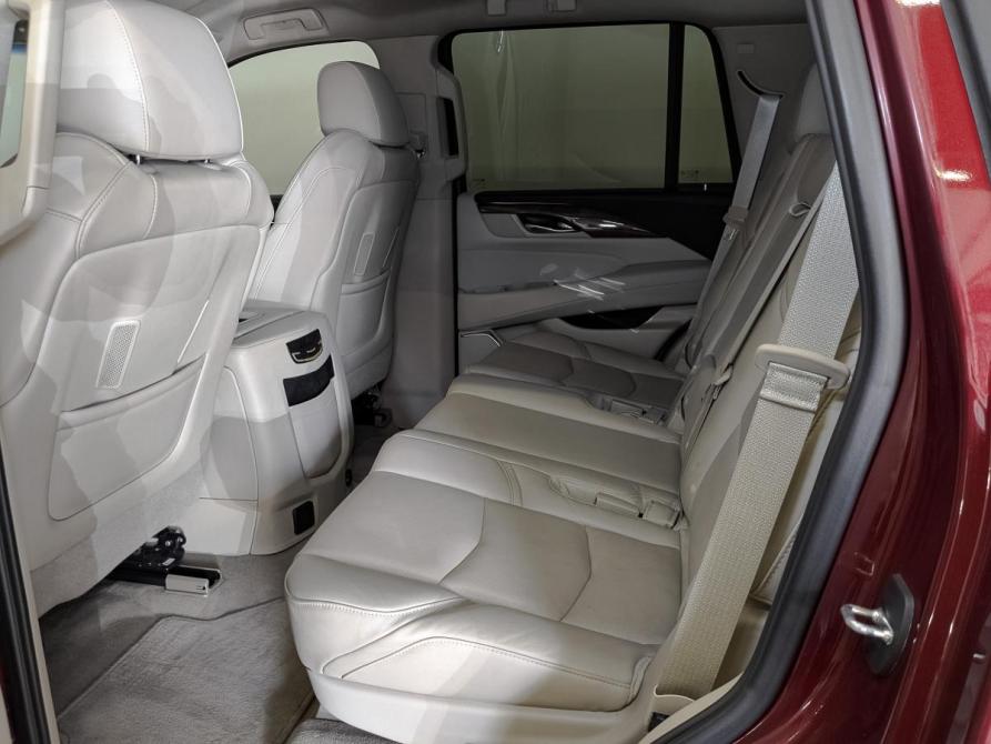 Cadillac Escalade IV Москва  - изображение 12