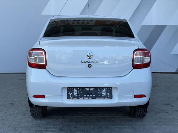 Renault Logan II Рестайлинг с пробегом 2019 года, цена 427 000 рублей, 182315 км, седан, Автокод Объявления
