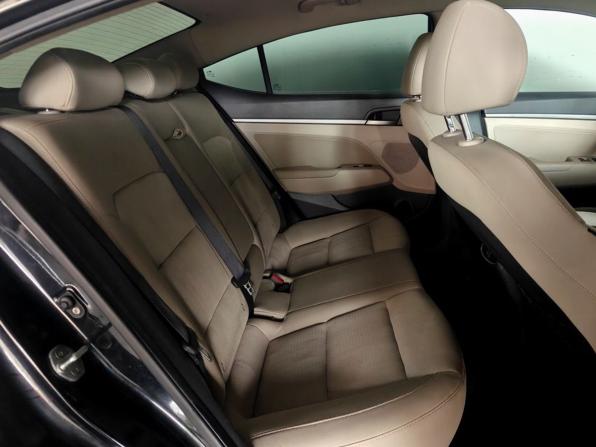 Hyundai Elantra VI (AD) с пробегом 2018 года, цена 1 345 000 рублей, 201723 км, седан, Автокод Объявления